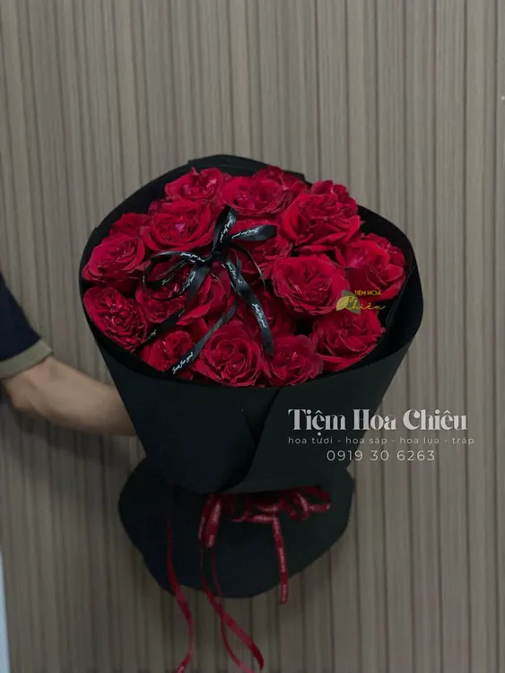 Shop hoa tươi giá rẻ CHIÊU - Thiết kế theo yêu cầu không chỉ đẹp mà còn mang dấu ấn riêng của người tặng.