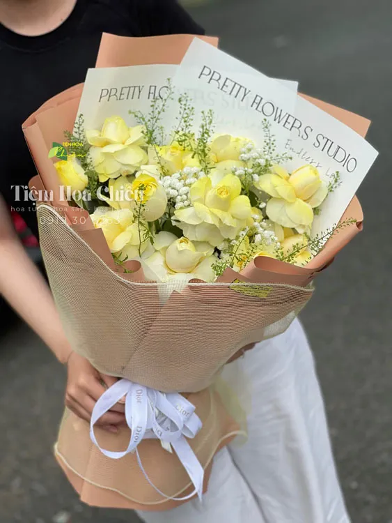 Tiệm hoa Bạc Liêu - Đặt bó hoa tươi đẹp giúp món quà trở nên độc đáo và thể hiện trọn vẹn tình cảm của người gửi.