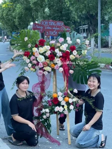 Lẳng hoa sinh nhật thay cho hàng vạn lời chúc tốt đẹp nhất dành cho người thân yêu trong ngày đặc biệt.