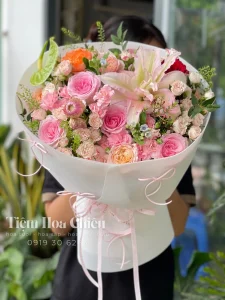Đặt hoa chúc mừng ngày nhà giáo 20 11 biết ơn chân thành, trân quý và tấm lòng yêu thương dành tặng cho các thầy cô.